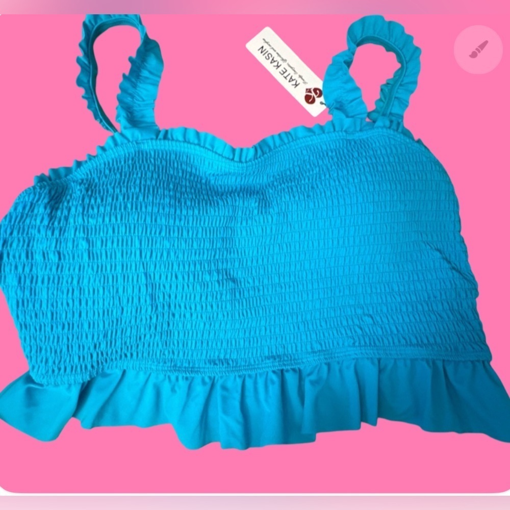 NWT-Kate Kasin 
Miami Blue Smocked Crop Top
Comfortable, casual versatile